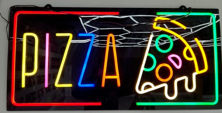 NEON-PIZZA