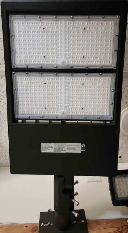 SLIP FITTER, LED Shoebox Light 300W AC120-277V