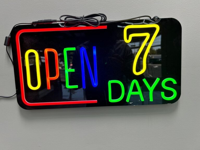 NEON-OPEN 7 DAYS-S